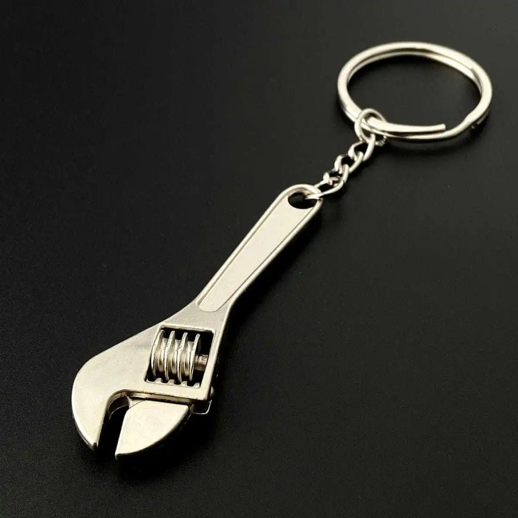 Construction Pretend Play Set Mini Multi DIY Toy Small Keyring Tools Metal Keychain Assorted Designs for Creative Play Gift Car