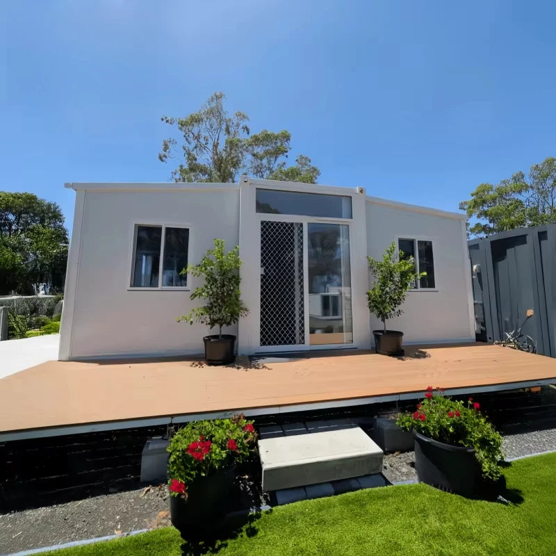 Ready Made 20ft Expandable Container Home Steel Roof Waterproof Hurricane Proof Portable Modular House Hospital