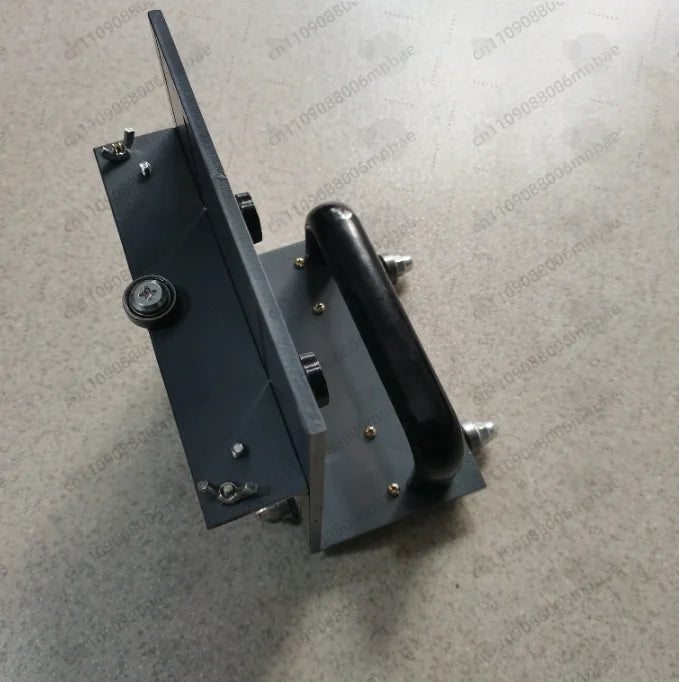 Plastic floor construction tools, wall trimmer, push according to the wall, two-way cutting 7-20 cm adjustable