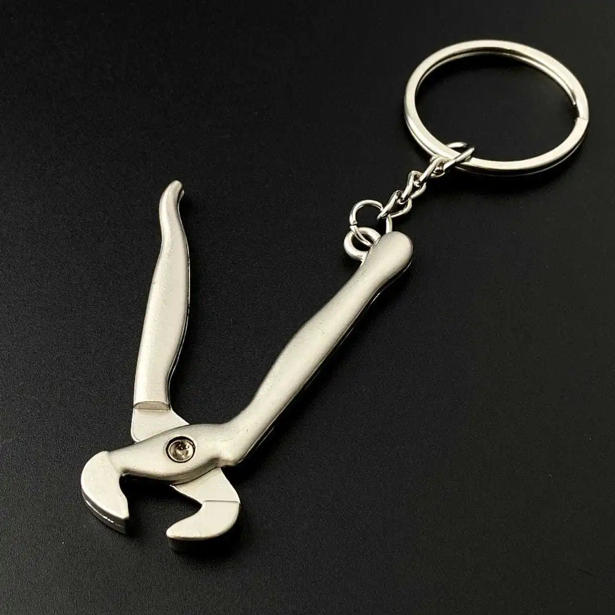 Construction Pretend Play Set Mini Multi DIY Toy Small Keyring Tools Metal Keychain Assorted Designs for Creative Play Gift Car