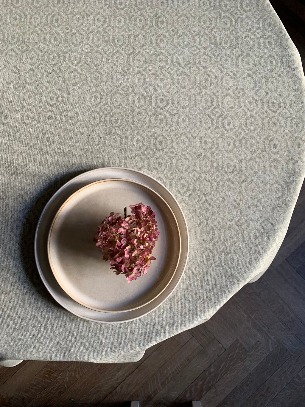 Round Tablecloth, 100% Organic Cotton, Printed | Helga