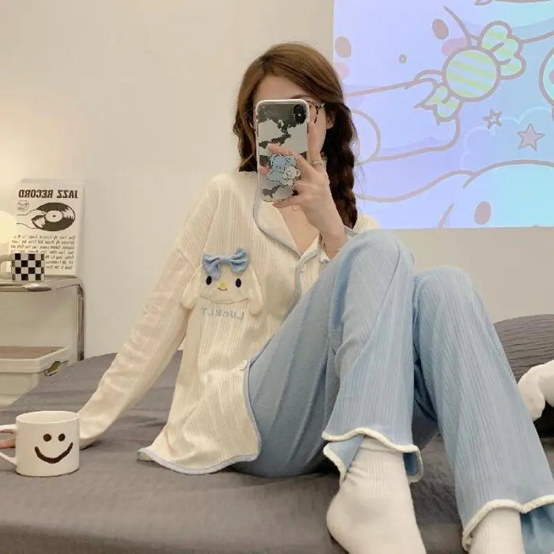 Pajamas 2026 New Summer Best-Selling Season Women's Short-Sleeved Shorts Cinnamoroll Embroidered Cute Girl Loose Home Wear Set