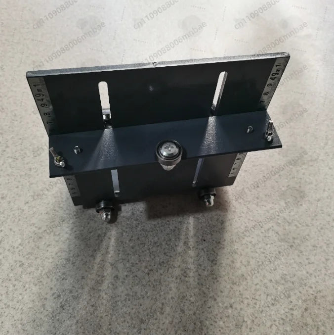 Plastic floor construction tools, wall trimmer, push according to the wall, two-way cutting 7-20 cm adjustable