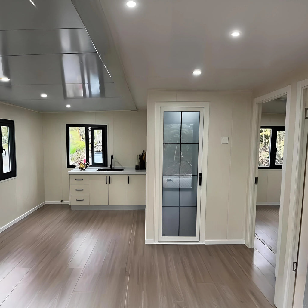 Customized 20FT High-Appearance Modular Steel Container House Expandable And Foldable Prefab Home Office Apartment For Villa Use