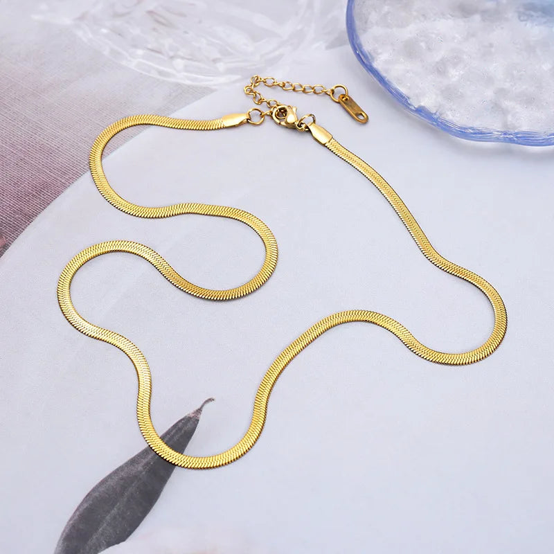 Luxury 24K 9999 Pure Gold real gold Women's Width 3mm Flat Snake Necklace Versatile Blade Necklace Clavicle Chain